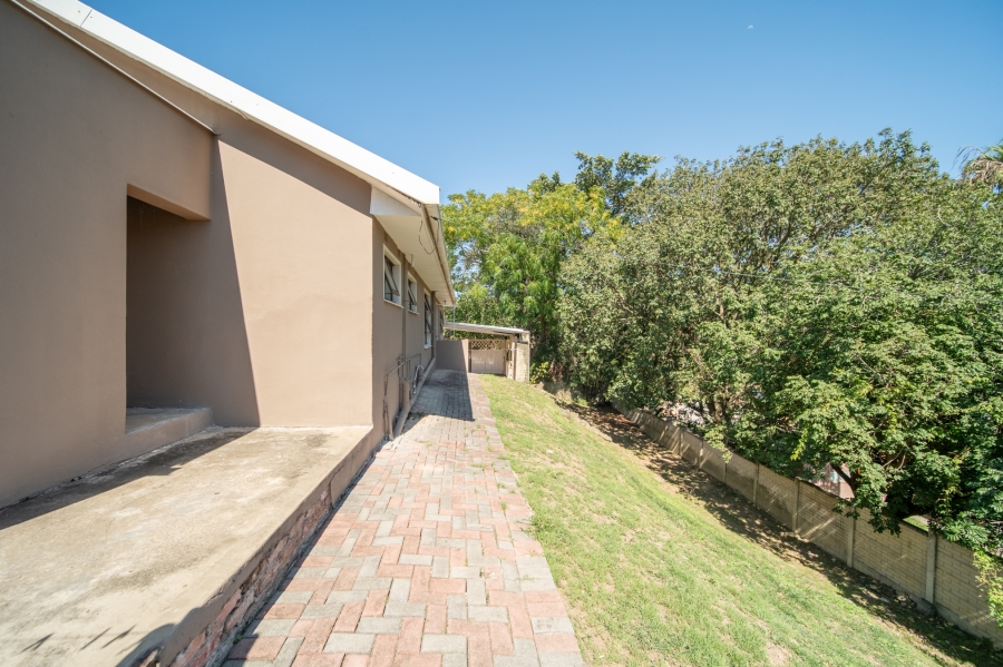 3 Bedroom Property for Sale in Nahoon Valley Park Eastern Cape